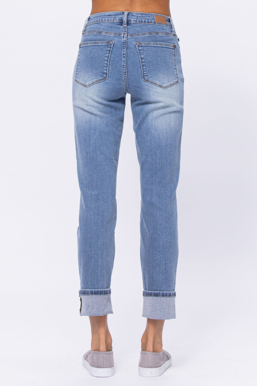 Vikki HW Vintage Wash Boyfriend