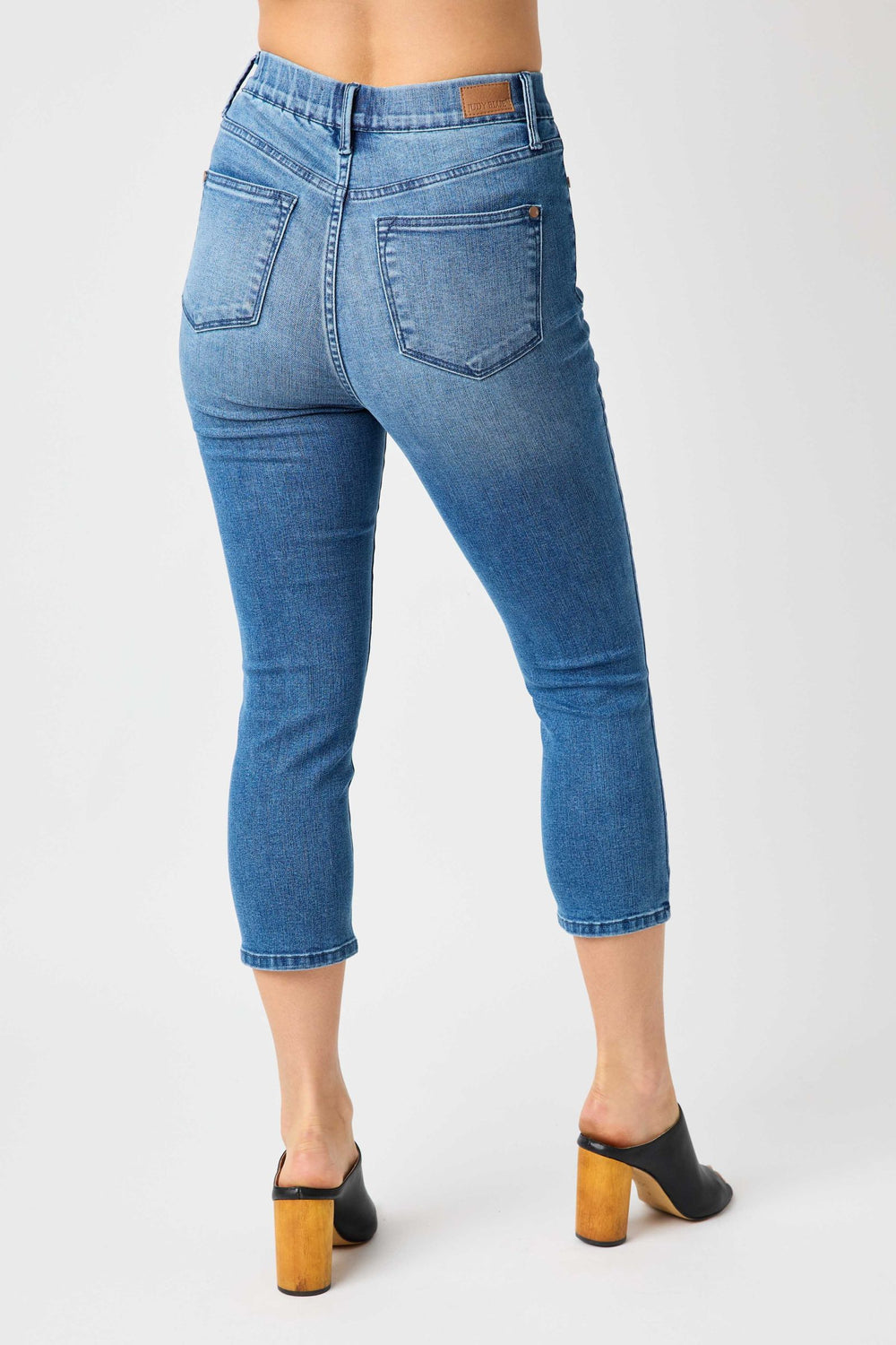 Pull On Denim Capri