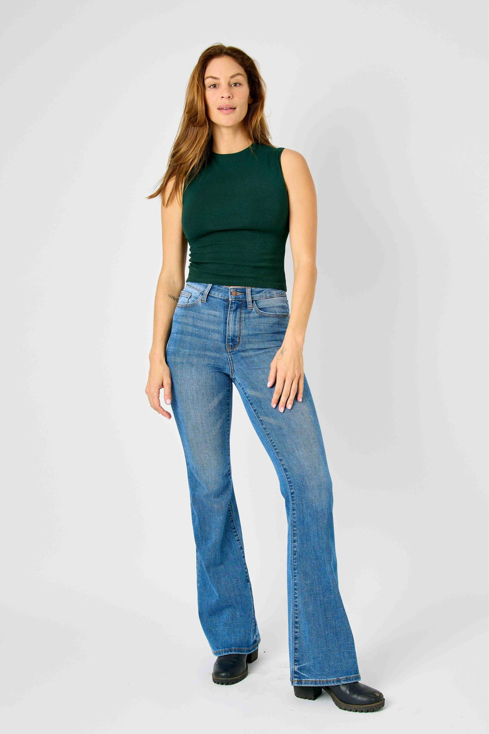 Terri HW Classic Flare