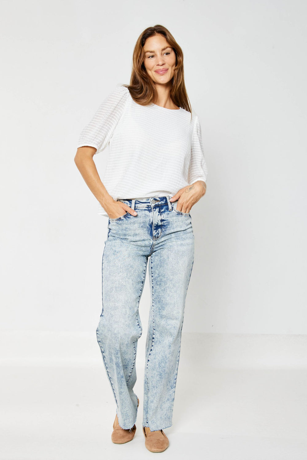 Dory HW Mineral Wash Raw Hem Wide Leg