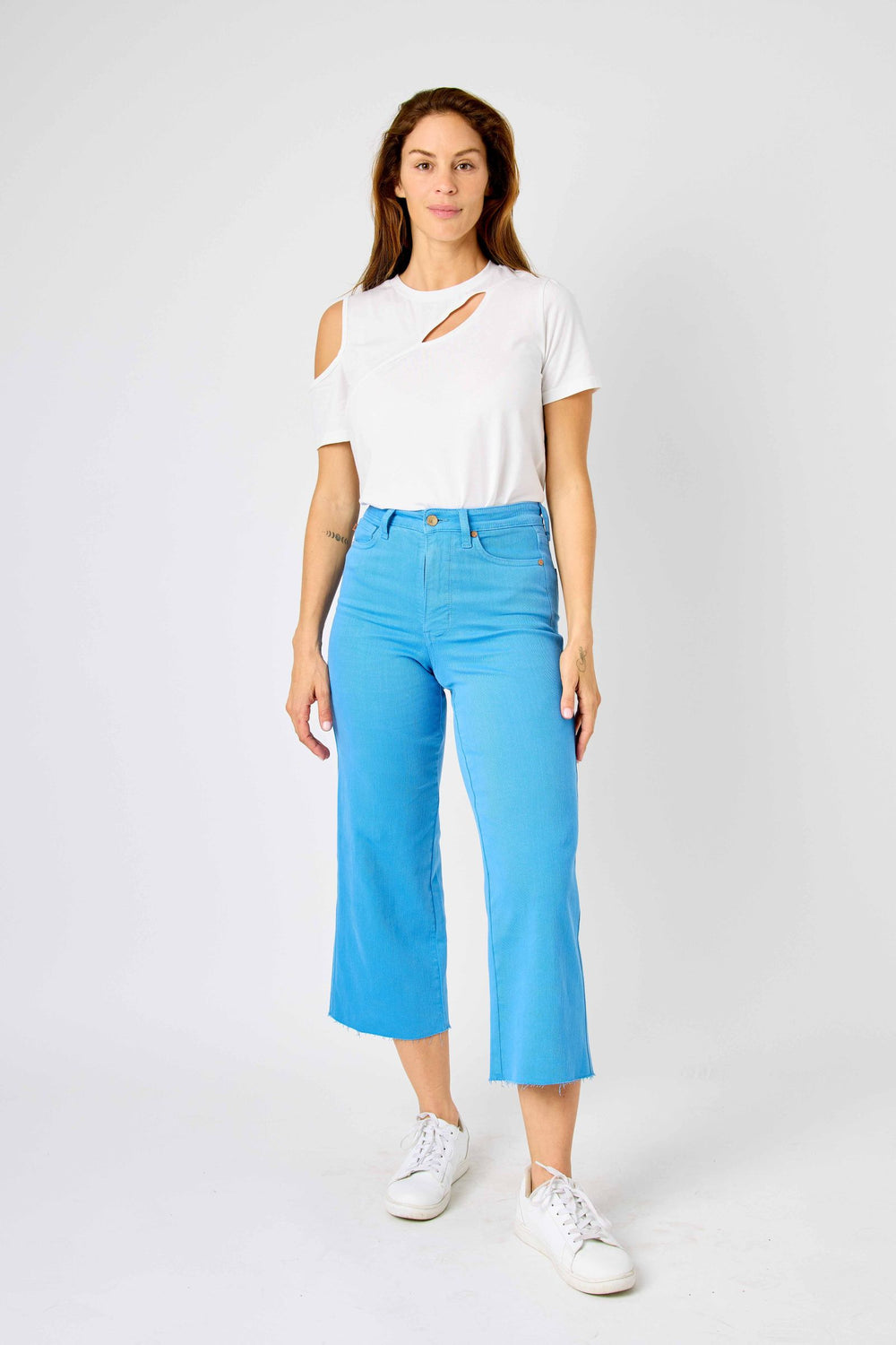 HW Sky Blue Tummy Control Crop Capri