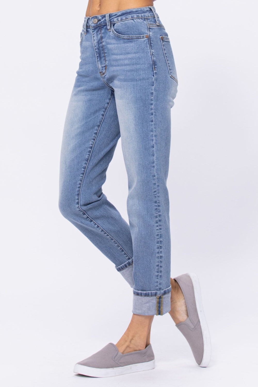 Vikki HW Vintage Wash Boyfriend