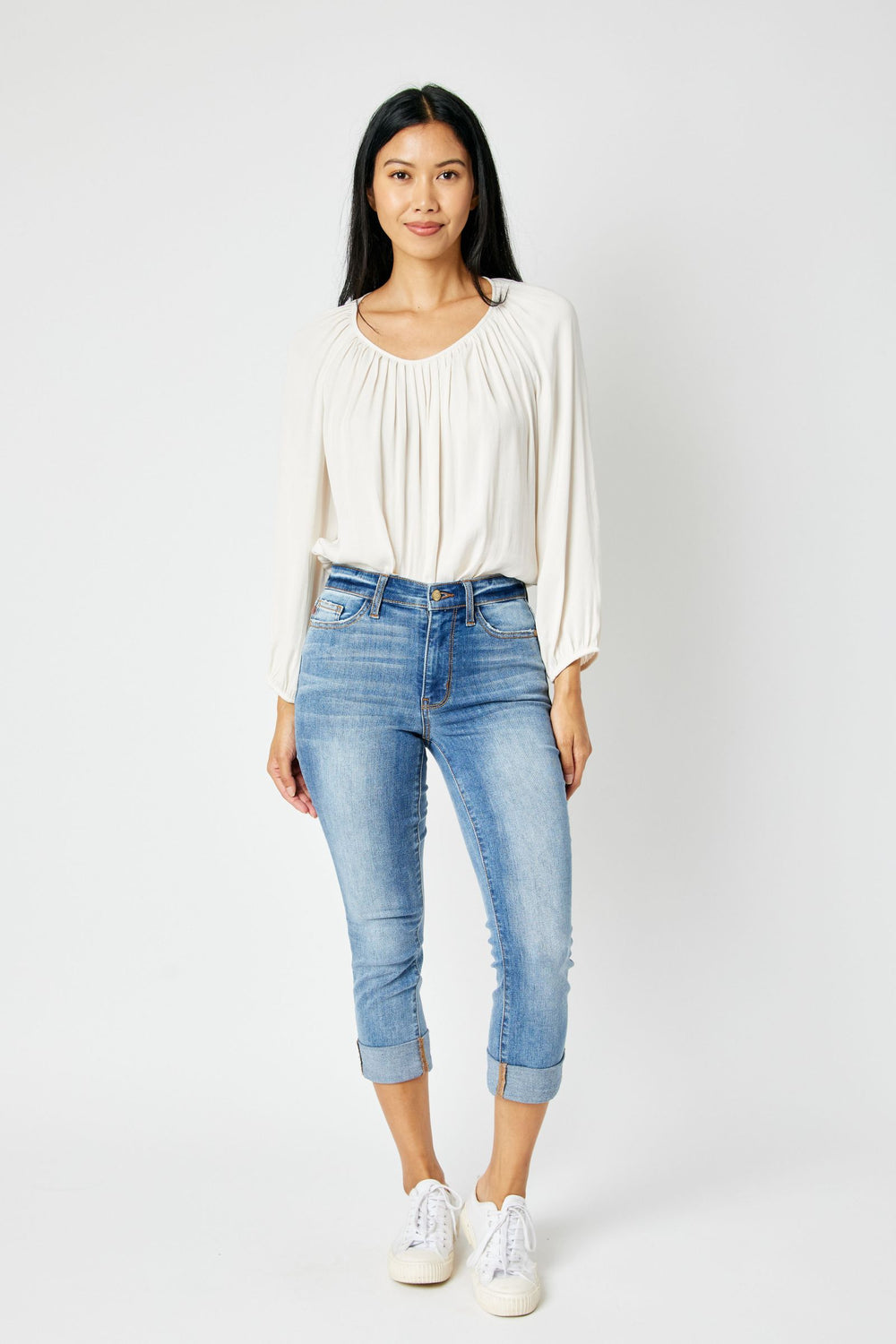 Mid Rise Cuffed Skinny Capri