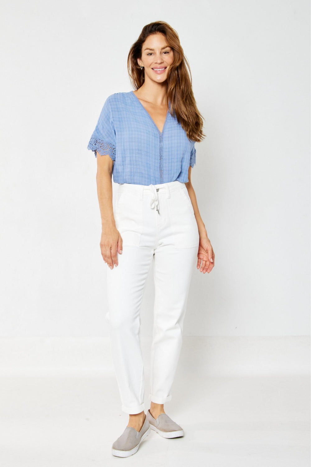 Maria HW White Cuffed Joggers