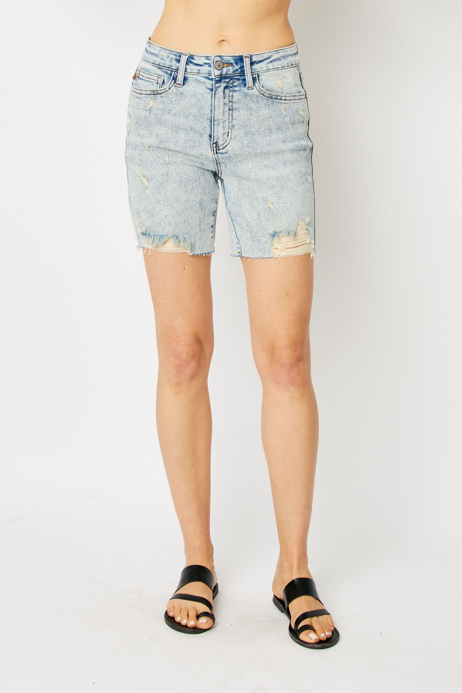 HW Mineral Wash Destroyed Shorts