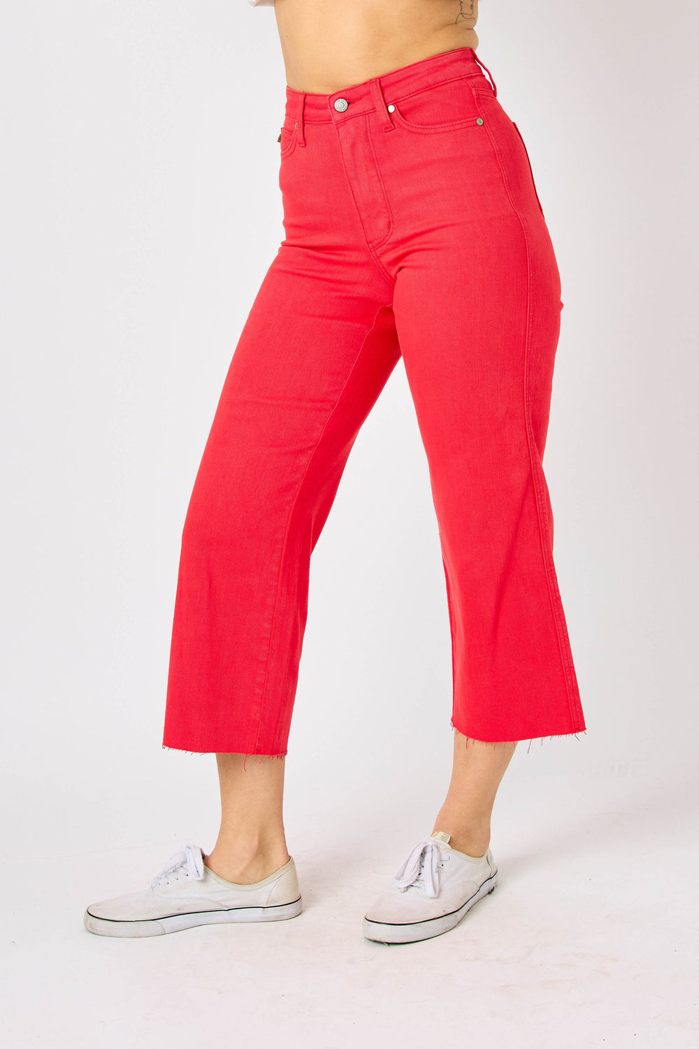 HW Red Tummy Control Crop Capri