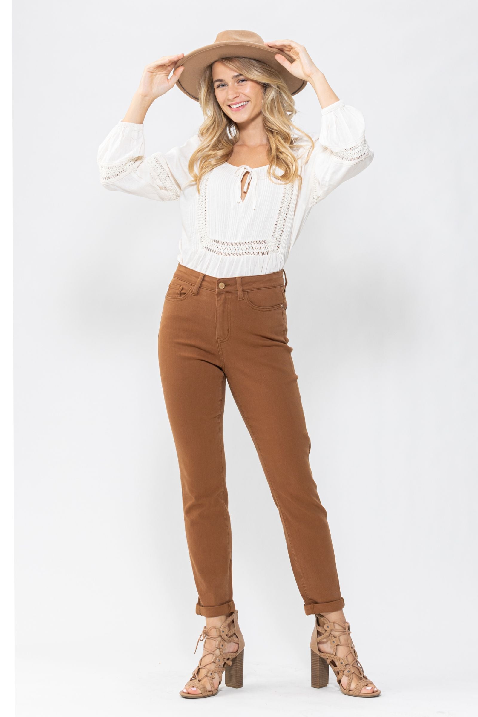 Deirdre Brown HW Slim Fit
